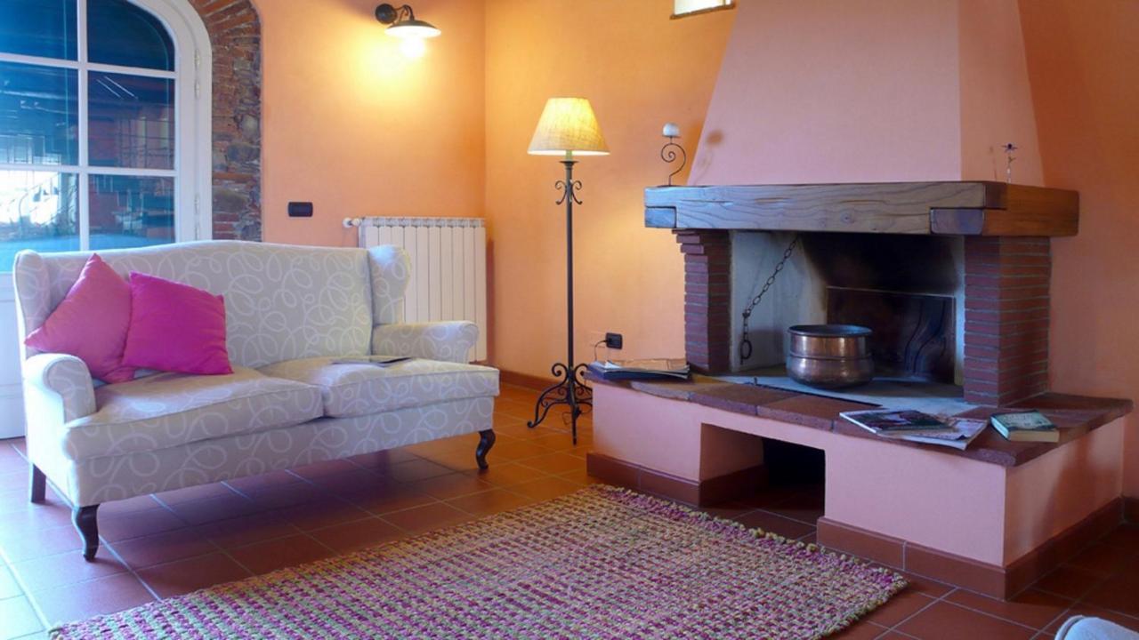 "Encantea" Lovely Country House Lucca Exteriör bild