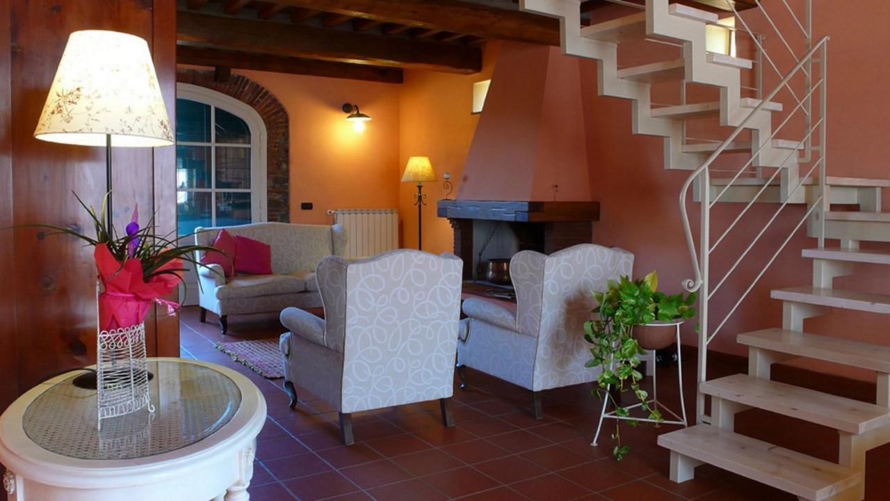 "Encantea" Lovely Country House Lucca Exteriör bild