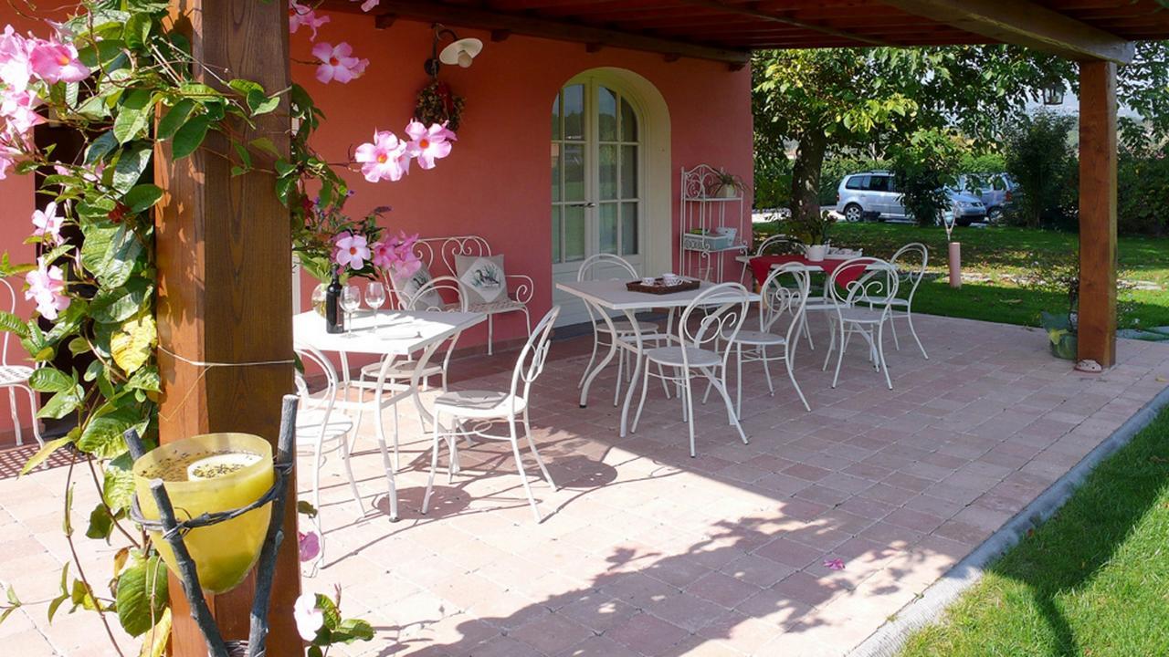 "Encantea" Lovely Country House Lucca Exteriör bild